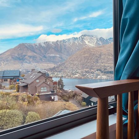 Ming'S Lakeside Goldleaf Suites Distretto di Distretto di Queenstown Esterno foto