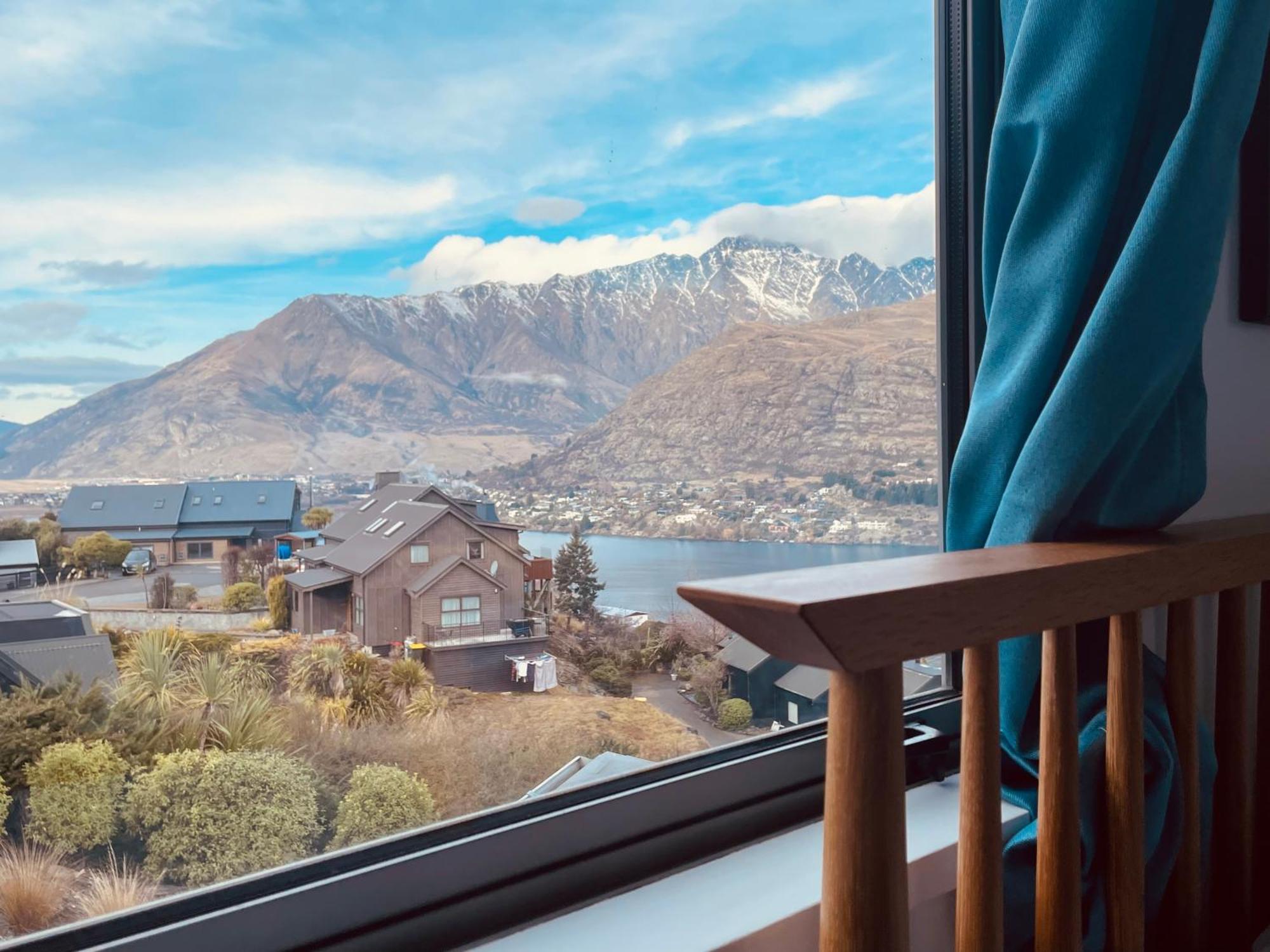 Ming'S Lakeside Goldleaf Suites Distretto di Distretto di Queenstown Esterno foto